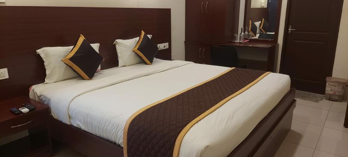 Ymca Program Centre Hotel ซาเลม ภายนอก รูปภาพ